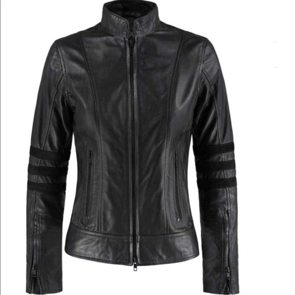 Jessica Alba Italian Dark Angel jacket leather